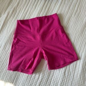 Lululemon Align Short 6" in Sonic Pink
